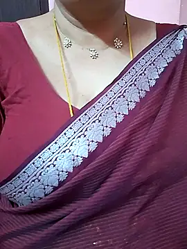 Snapshot of ananya956 chatting on 13, 6, 2026 ananya956 online show from 13, 6, 2026