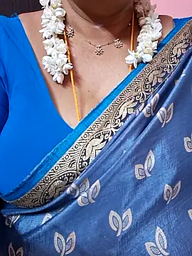 Snapshot of ananya956 chatting on 19, 6, 2026 ananya956 online show from 19, 6, 2026