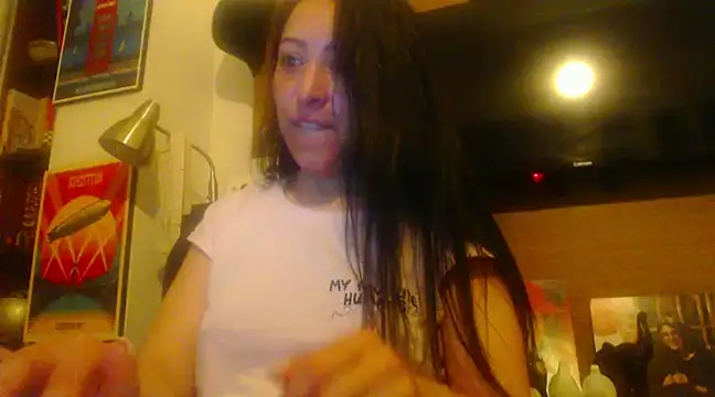 Snapshot of naughthyany16 chatting on 17, 1, 2025 naughthyany16 online show from 17, 1, 2025