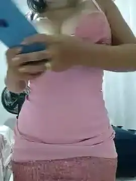 BrendaBittencourt online show from 2, 12, 2024