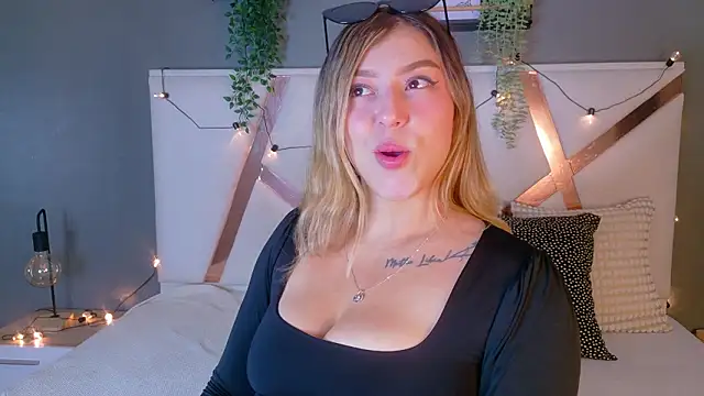 LilithSmith  online show from 17, 1, 2026