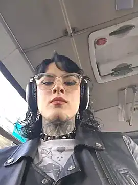 taaylor33 online show from 28, 7, 2026