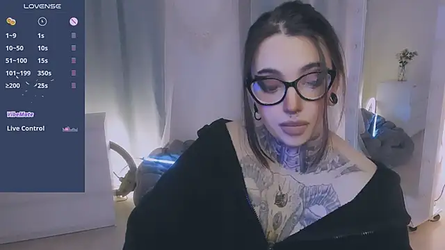 Dixi Pixi  online show from 9, 4, 2026