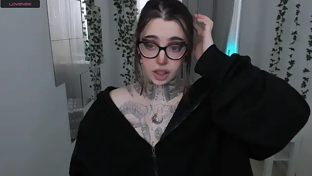 Dixi Pixi  online show from 17, 4, 2026