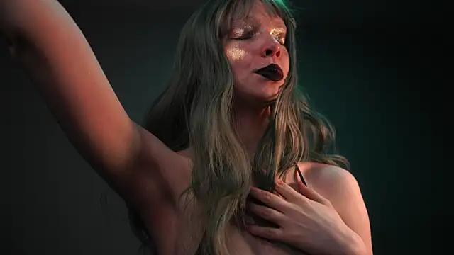 ginger hugs online show from 20, 4, 2026