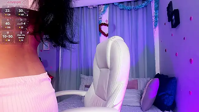 Snapshot of Chloe_fischer_ chatting on 25, 2, 2025 Chloe fischer online show from 25, 2, 2025