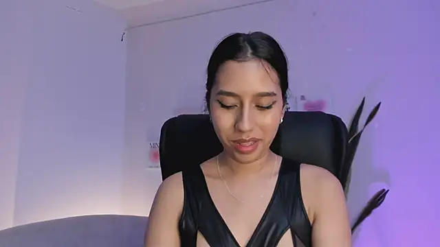Snapshot of MissSussy chatting on 10, 2, 2025 MissSussy online show from 10, 2, 2025