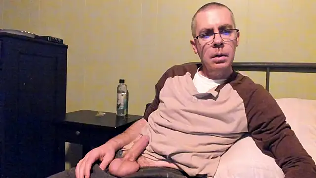 ImportantEquator0 online show from 12, 11, 2025