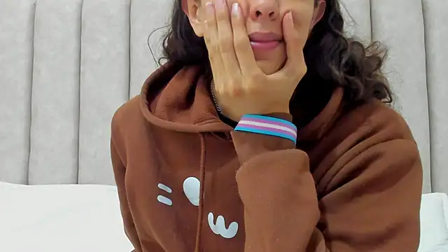 FreyaMoller online show from 28, 10, 2025