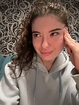 Kimi Ass online show from 2, 11, 2025