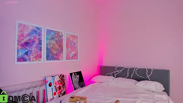 Snapshot of Elis_Fox chatting on 20, 10, 2025 Elis Fox online show from 20, 10, 2025