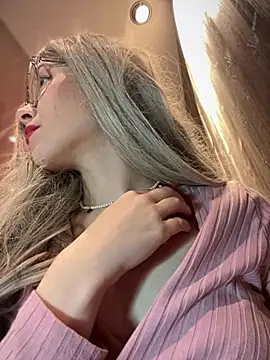 Times  Square online show from 15, 12, 2024