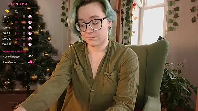 alisahug online show from 13, 12, 2024