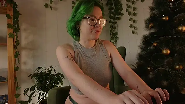 alisahug online show from 29, 12, 2024