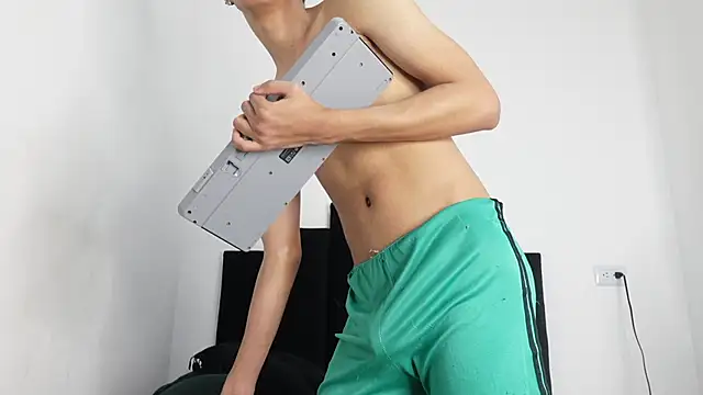 Snapshot of MarcoAlexLatino chatting on 9, 3, 2025 MarcoAlexLatino online show from 9, 3, 2025