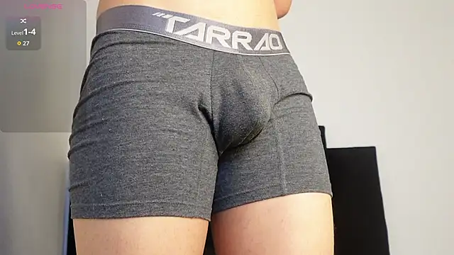 Snapshot of MarcoAlexLatino chatting on 29, 11, 2025 MarcoAlexLatino online show from 29, 11, 2025