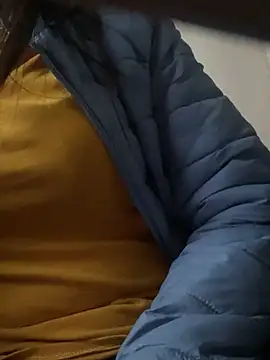 Tuongvy05 online show from 24, 2, 2025