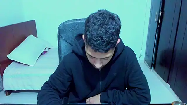 Chandler ken online show from 3, 2, 2026