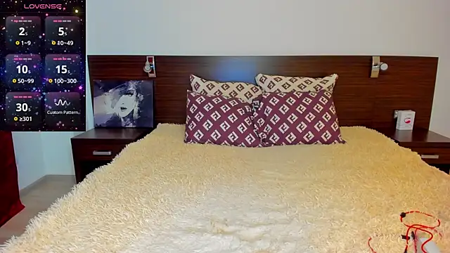 Hanna Becrett17 online show from 3, 3, 2025