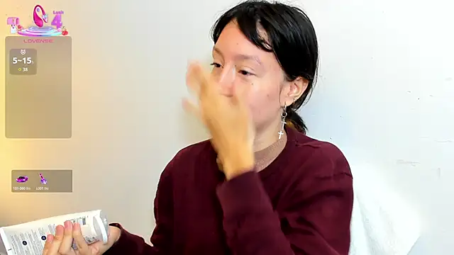 lizzy davis 1 online show from 18, 4, 2026