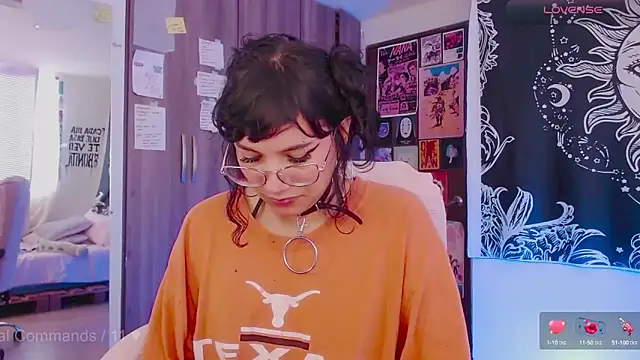 melissahowl online show from 23, 9, 2025