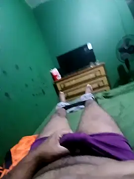 Snapshot of morenogts69 chatting on 6, 10, 2025 morenogts69 online show from 6, 10, 2025