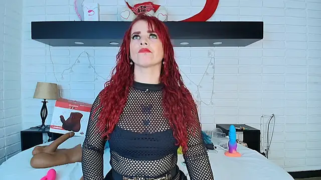 HannaBrave online show from 6, 3, 2025