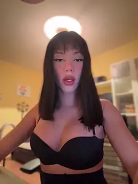 Carlita cute online show from 5, 11, 2025