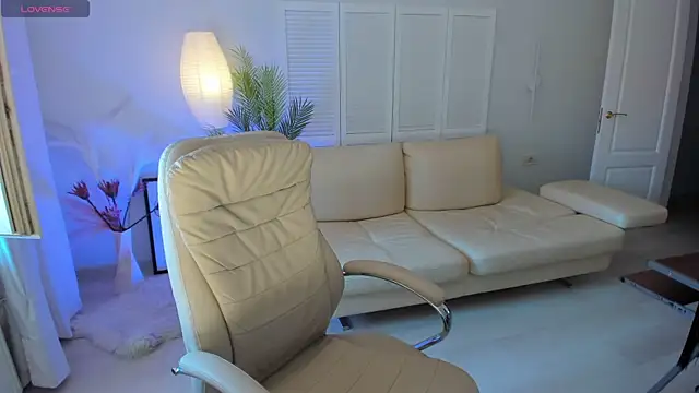 Snapshot of Daniela_Kitty_ chatting on 5, 6, 2026 Daniela Kitty online show from 5, 6, 2026