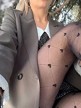 Crazy-Rosa online show from 15, 9, 2025