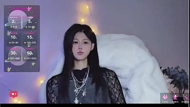 Snapshot of O0_0Q chatting on 29, 12, 2024 O0 0Q online show from 29, 12, 2024