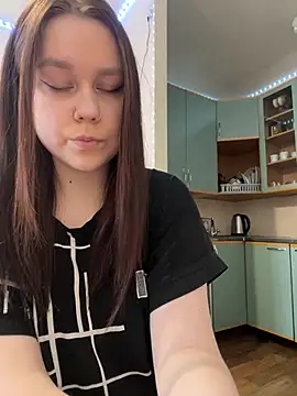 Marylallka5 online show from 21, 2, 2025