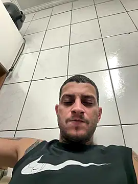 Snapshot of Christopherreis chatting on 14, 10, 2025 Christopherreis online show from 14, 10, 2025