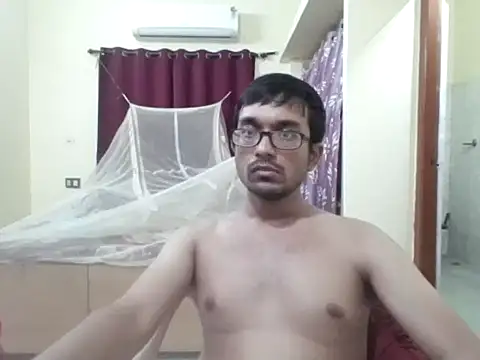 Snapshot of THE_NAKED_BOY chatting on 24, 9, 2025 THE NAKED BOY online show from 24, 9, 2025