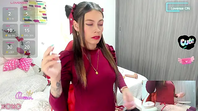 Snapshot of sweetlittlelisa chatting on 2, 6, 2026 sweetlittlelisa online show from 2, 6, 2026