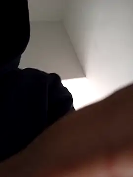 weedmanhot28 online show from 18, 1, 2025