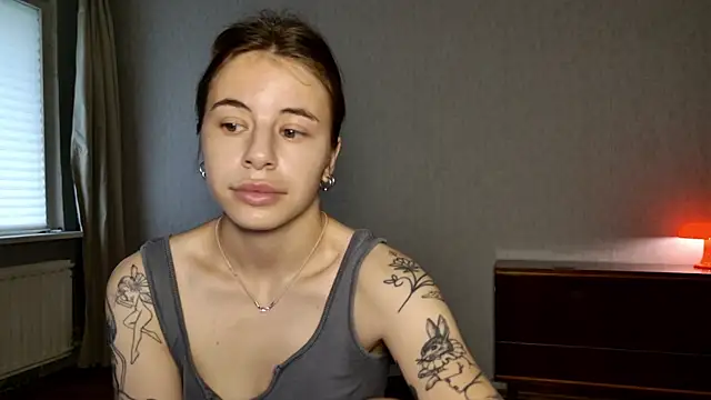 Snapshot of MazzyDoll chatting on 5, 7, 2026 MazzyDoll online show from 5, 7, 2026