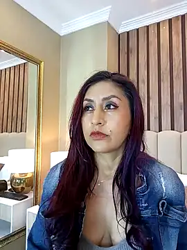 Snapshot of MonicaMoret chatting on 28, 1, 2025 MonicaMoret online show from 28, 1, 2025