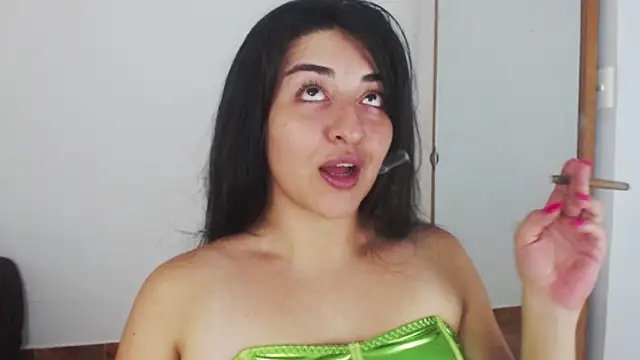 Snapshot of moritalatina chatting on 26, 9, 2025 moritalatina online show from 26, 9, 2025
