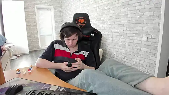 iliaskrislove online show from 23, 3, 2025