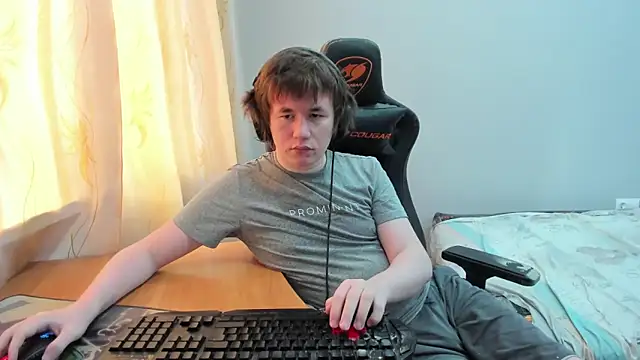 iliaskrislove online show from 13, 4, 2026