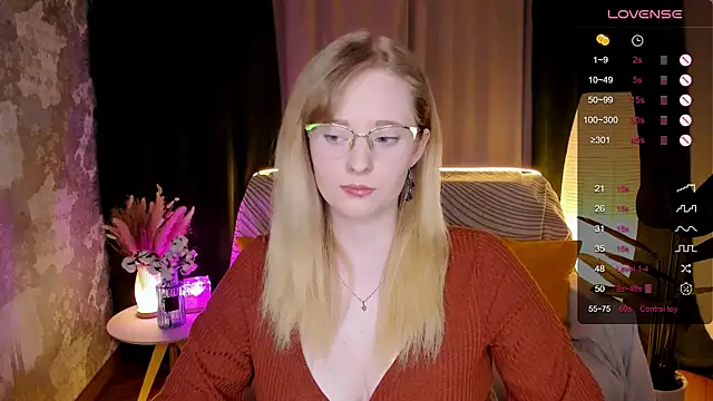 Aemilia  online show from 6, 3, 2026