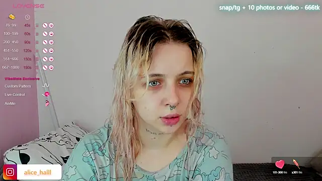 Alice Halle online show from 19, 2, 2025