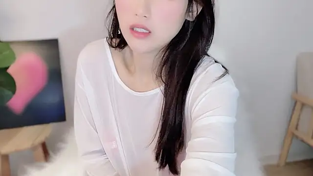 Snapshot of Chu-Chu-99 chatting on 6, 12, 2024 Chu-Chu-99 online show from 6, 12, 2024