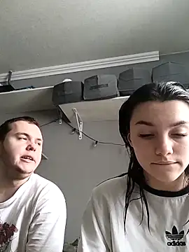 Snapshot of MashkaRay chatting on 22, 2, 2025 MashkaRay online show from 22, 2, 2025