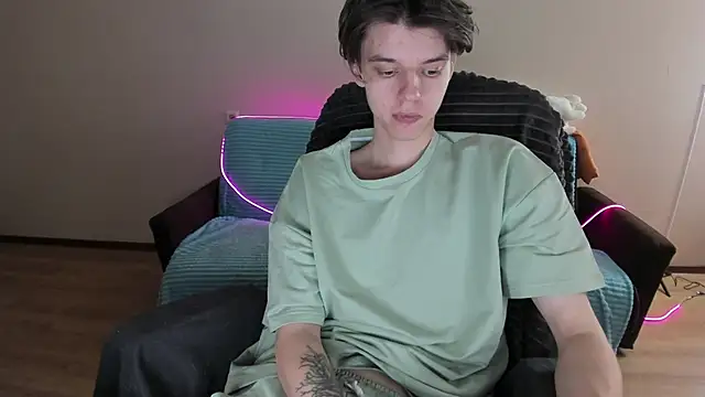 Liam sexy1 online show from 23, 12, 2024