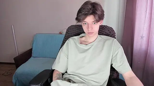 Liam sexy1 online show from 11, 3, 2025