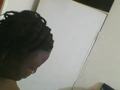 Snapshot of Heavy_ass chatting on 14, 10, 2025 Heavy ass online show from 14, 10, 2025