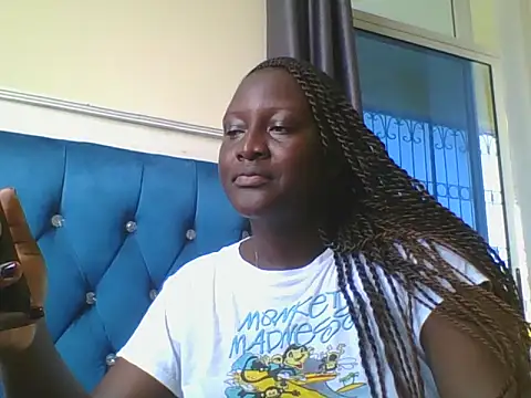 Snapshot of Heavy_ass chatting on 19, 12, 2025 Heavy ass online show from 19, 12, 2025