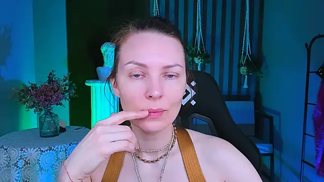 VandaRossi online show from 7, 2, 2025